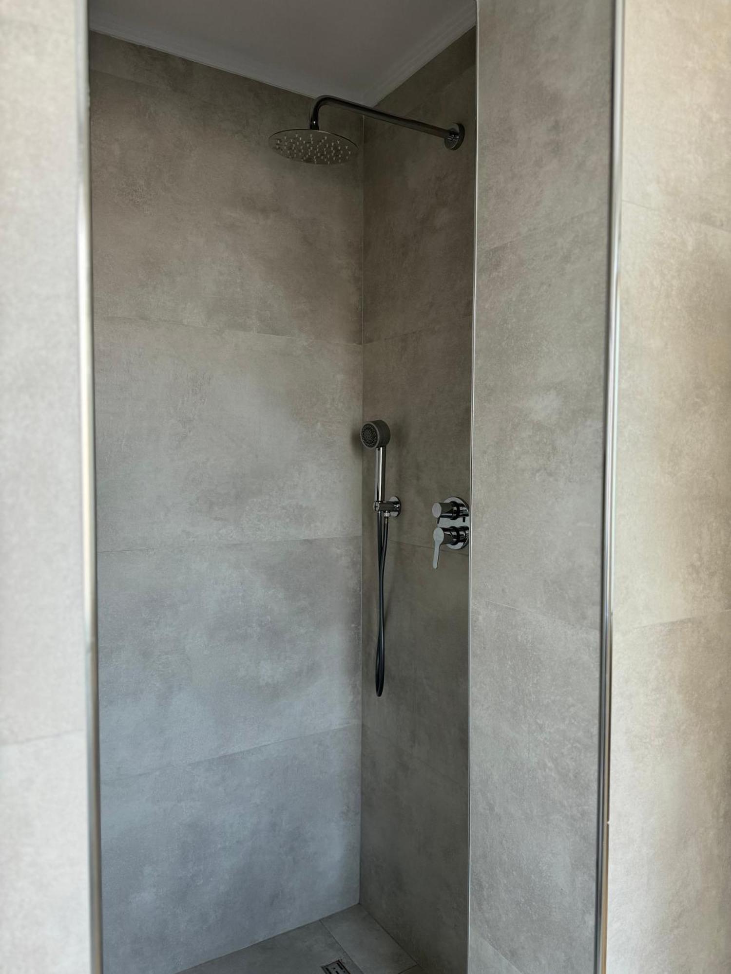 L'Hotel טיראנה מראה חיצוני תמונה