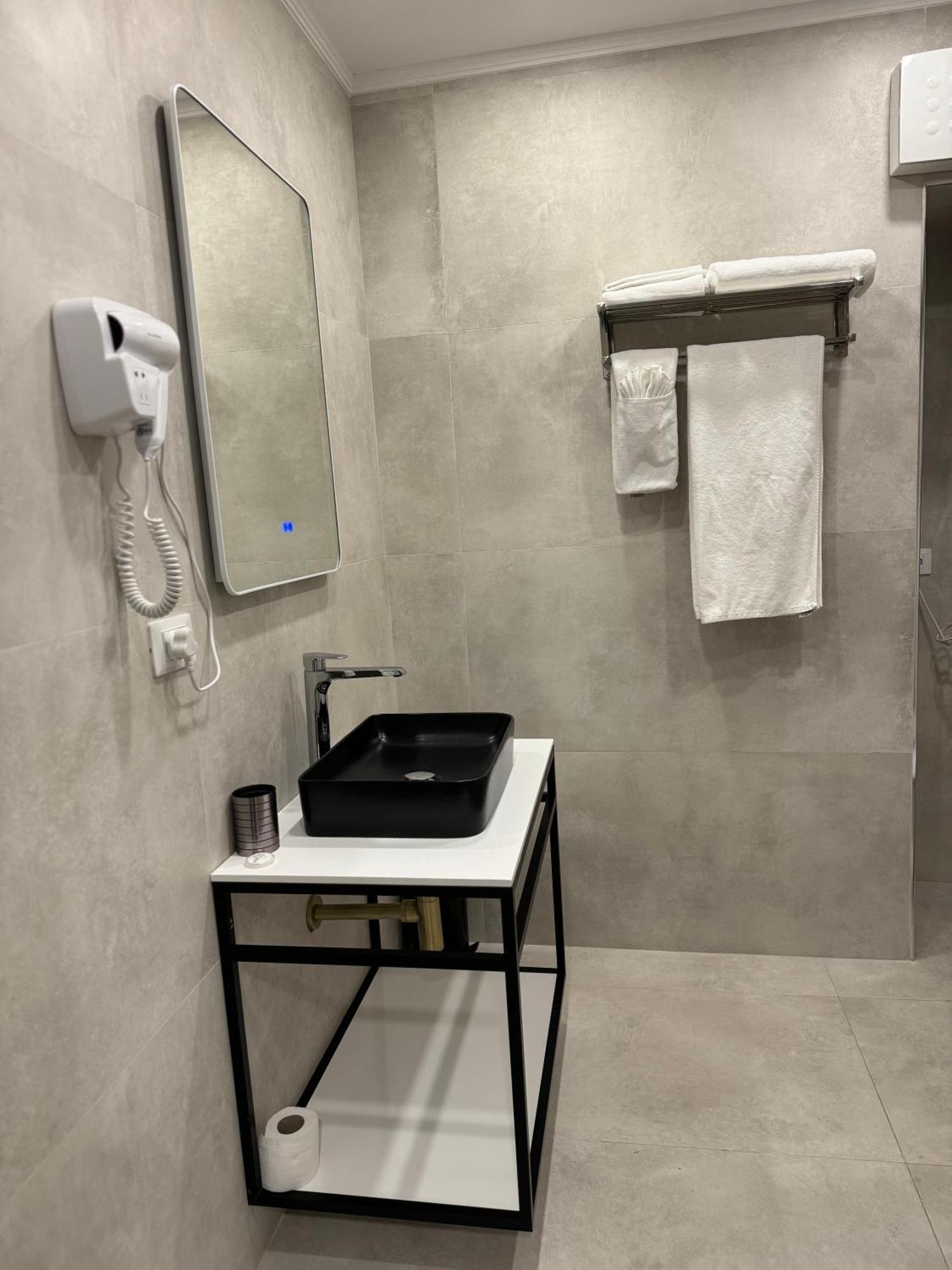L'Hotel טיראנה מראה חיצוני תמונה